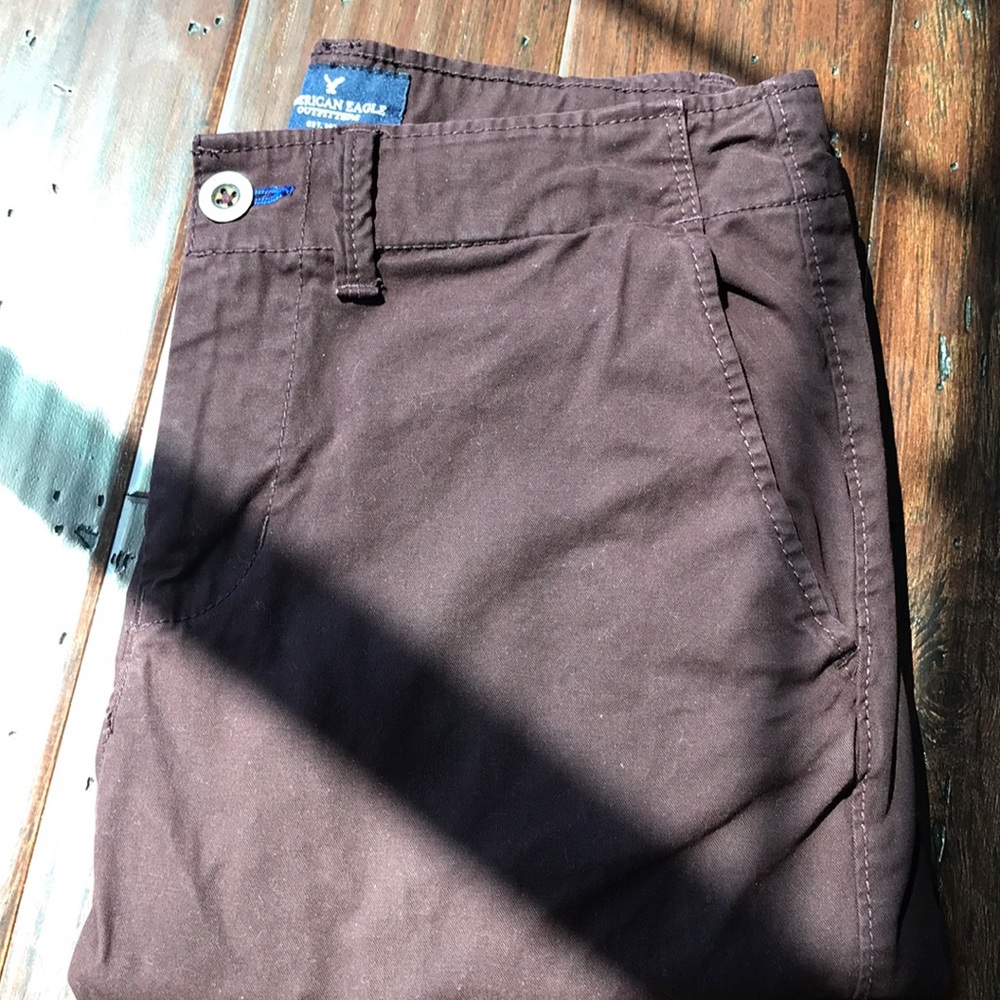 AEO ox blood slim straight chinos 30/34